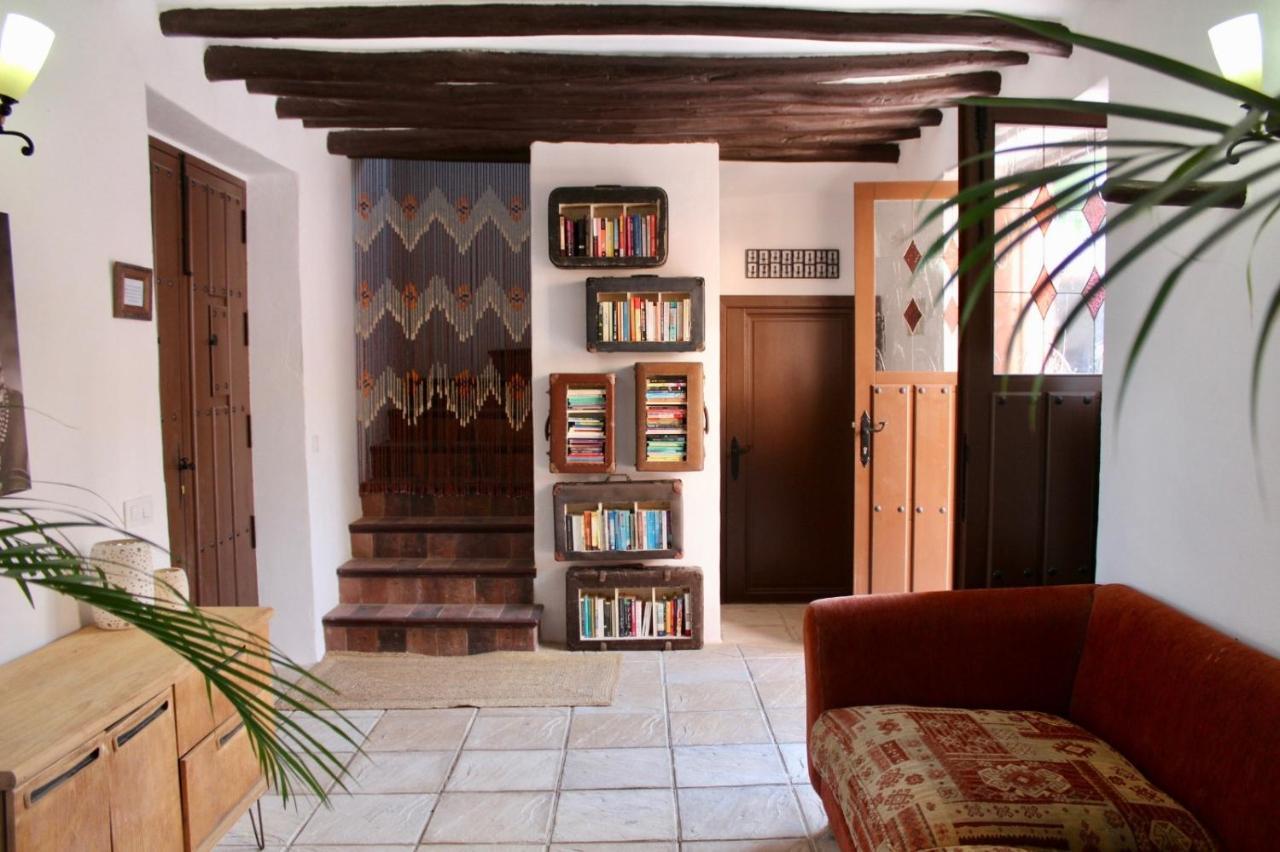 Room In Villa - Beautiful Accommodation At The Heart Of Andalusia Puente Genil Exterior photo