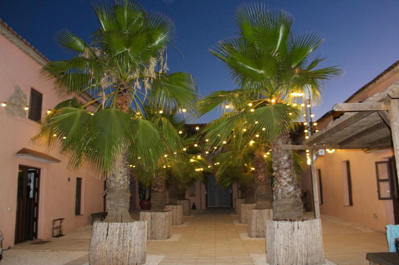 Room In Villa - Beautiful Accommodation At The Heart Of Andalusia Puente Genil Exterior photo